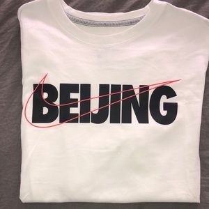 Nike tee